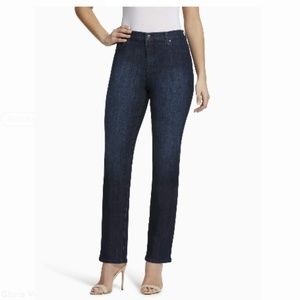 NWT Gloria Vanderbilt Jeans-8short